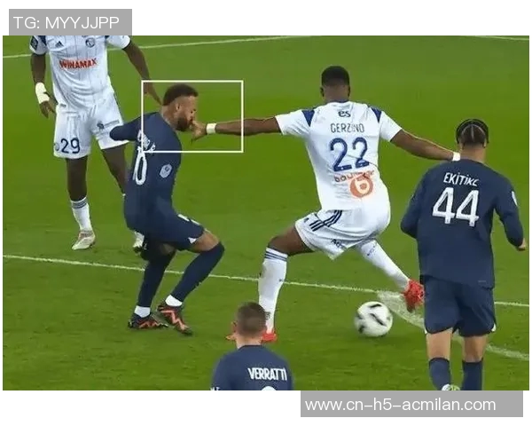 内马尔对裁判判罚不满呼吁提升巴西足球裁判水平