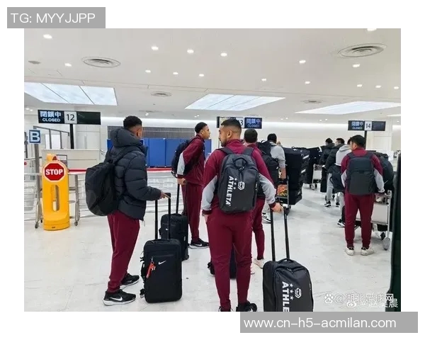 上海海港队提前集结备战训练中中秋节期间不放松全力以赴迎接挑战 上海海港队提前集结备战训练中中秋节期间不放松全力以赴迎接挑战