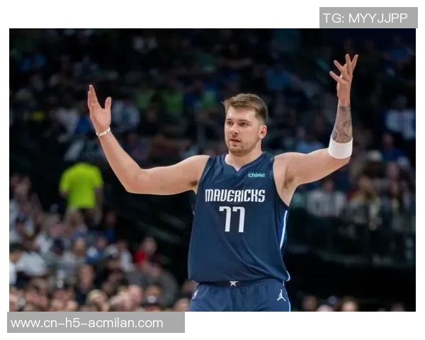 东契奇赞文班球技期待未来进步潜力无限