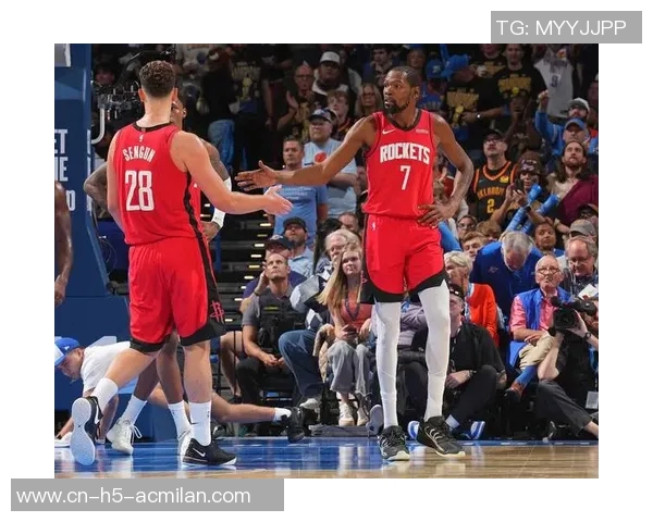 周五竞彩篮球看点：活塞与火箭展开激烈对决汤普森兄弟同场竞技争夺荣耀