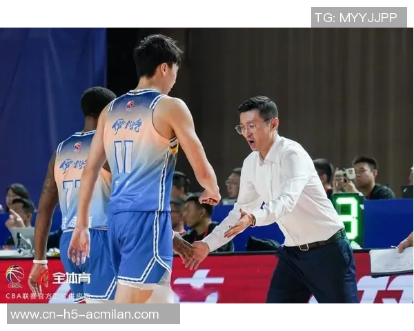 媒体人分析CBA季前赛俱乐部杯各队热身与外援考察的重要性 媒体人分析CBA季前赛俱乐部杯各队热身与外援考察的重要性