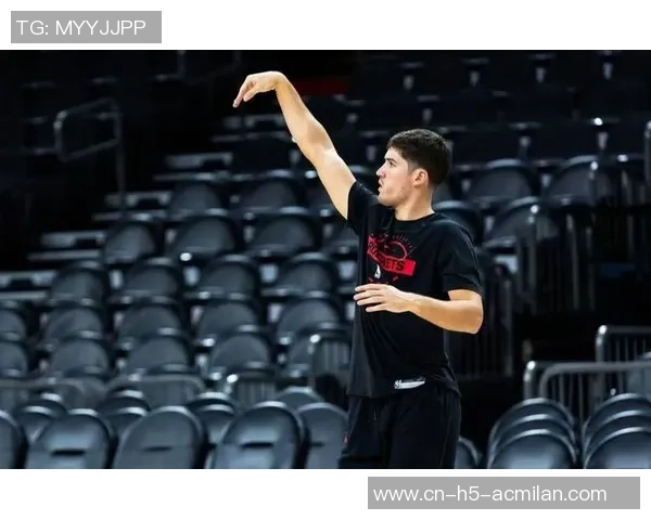 老范称谢泼德切球手速和预判能力出色期待传授技巧助其更进一步